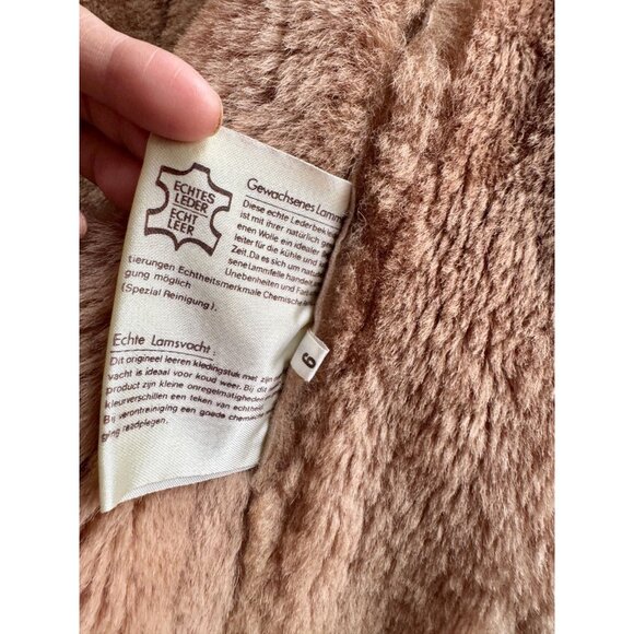 Vintage 70's Tan Genuine Sheepskin Suede Leather Shearling Ranch Coat, Size 6/XS - Picture 15 of 16